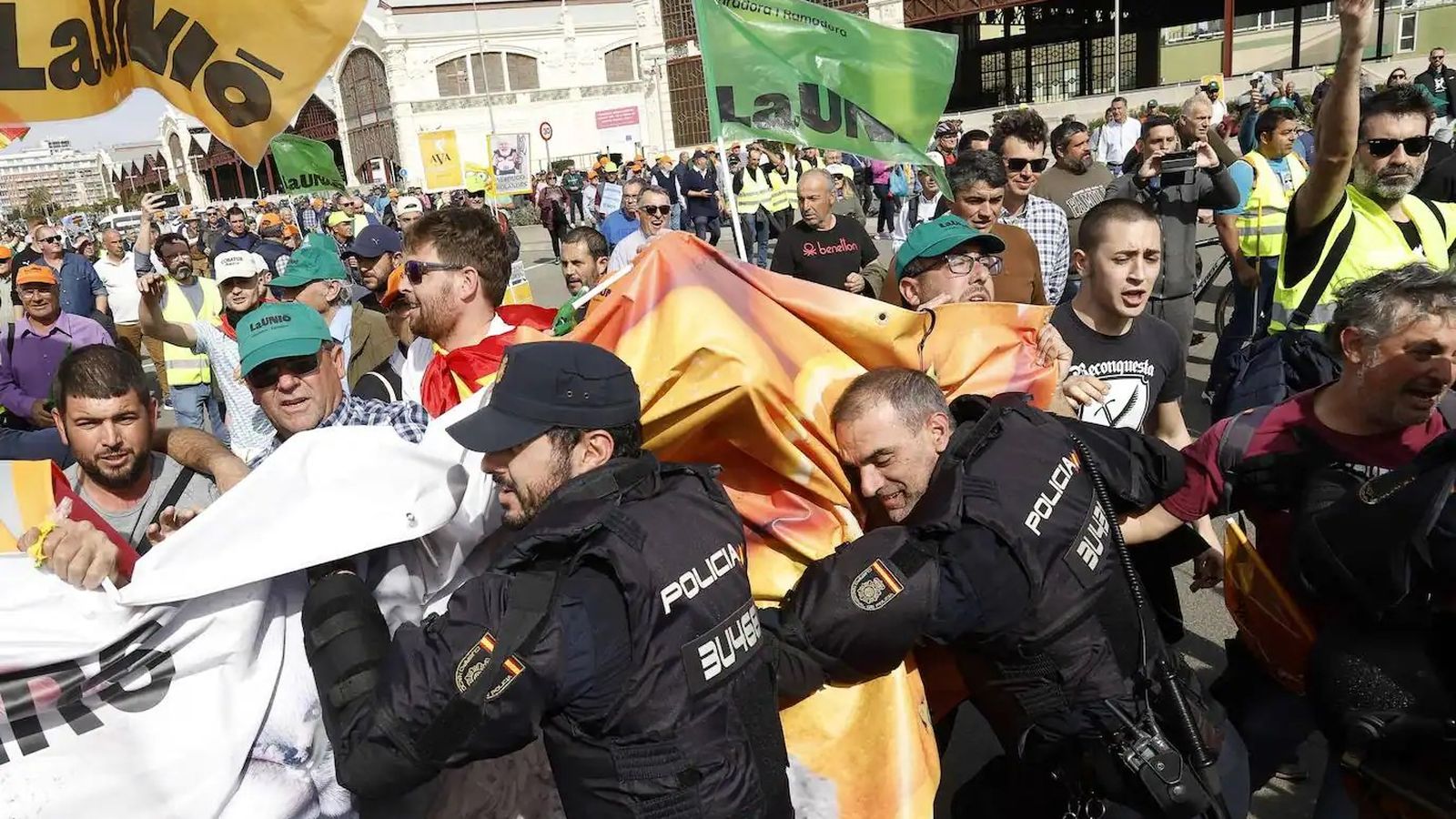 Protesta al port de València, el passat febrer