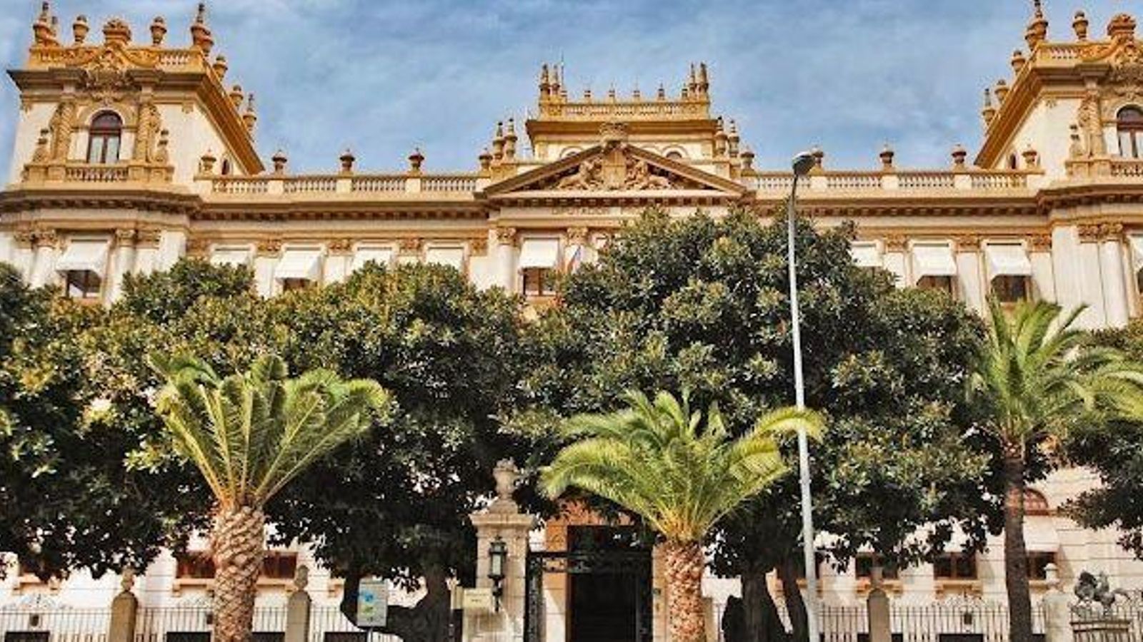 Imatge d'arxiu del palau provincial d'Alacant