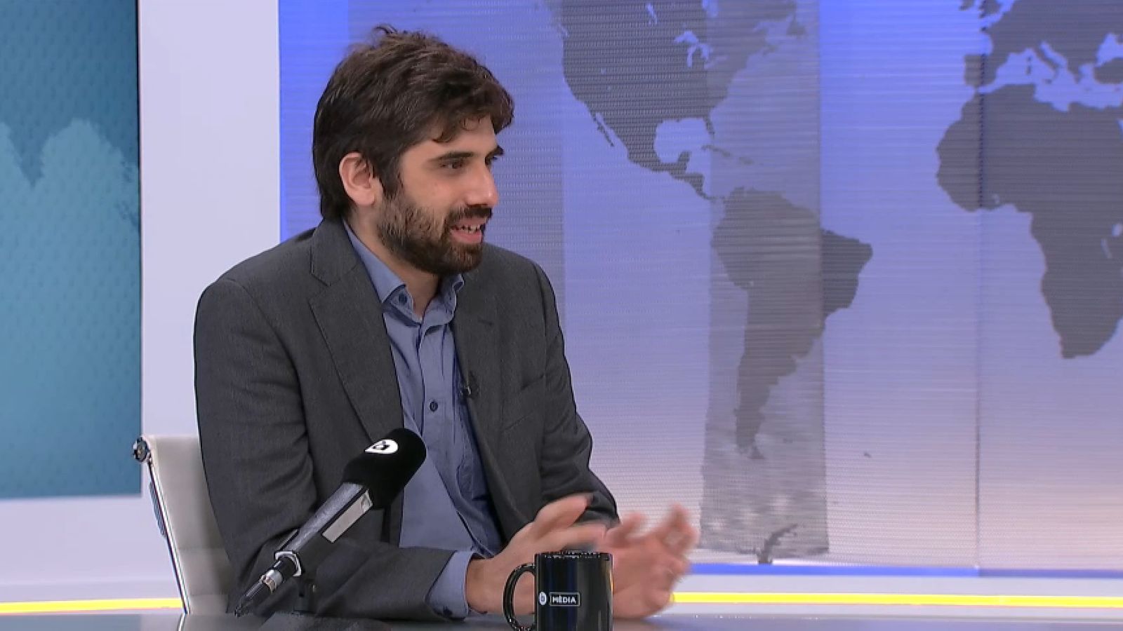 El director de Cinema Jove, Carlos Madrid, en el plató de 'Les notícies del matí'