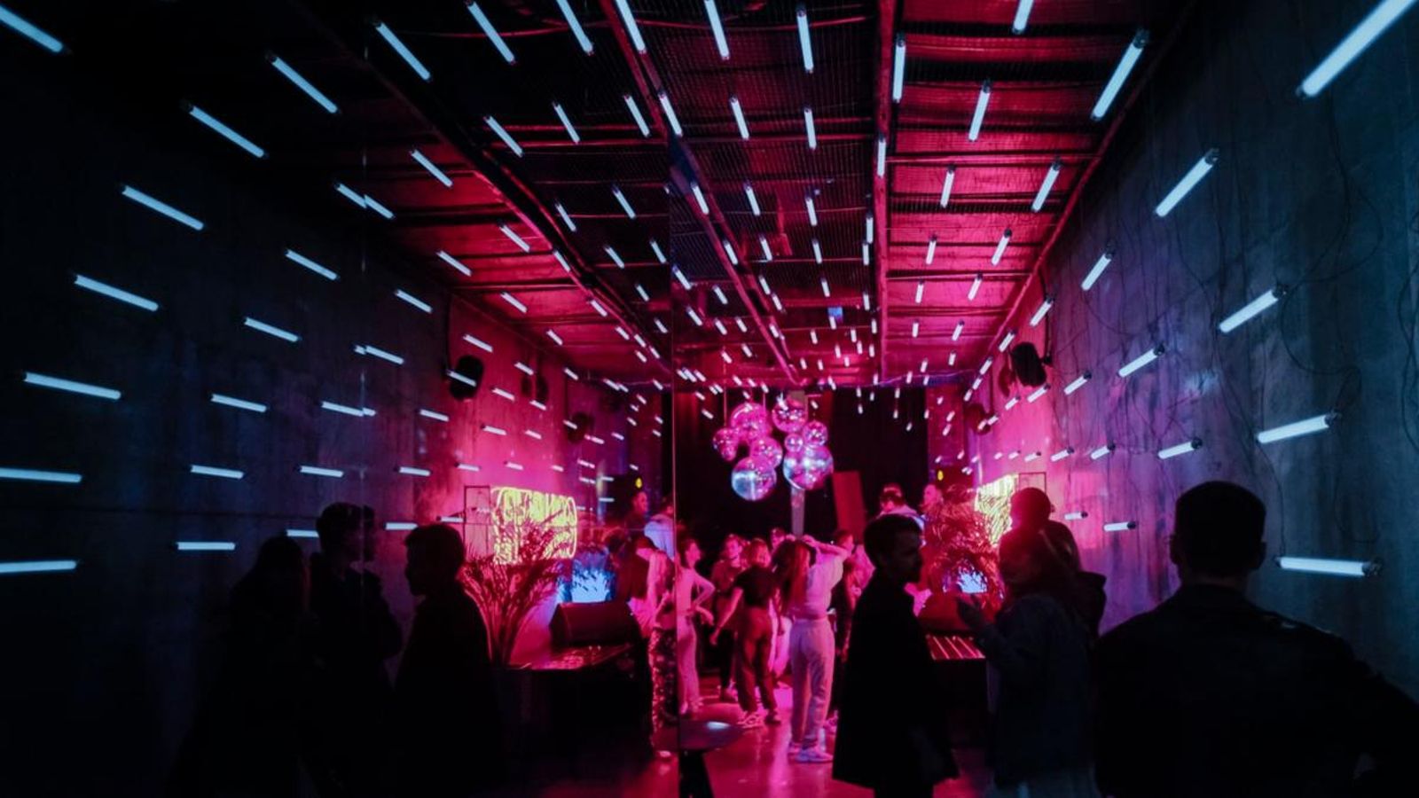 Imatge de l'interior d'una discoteca.
