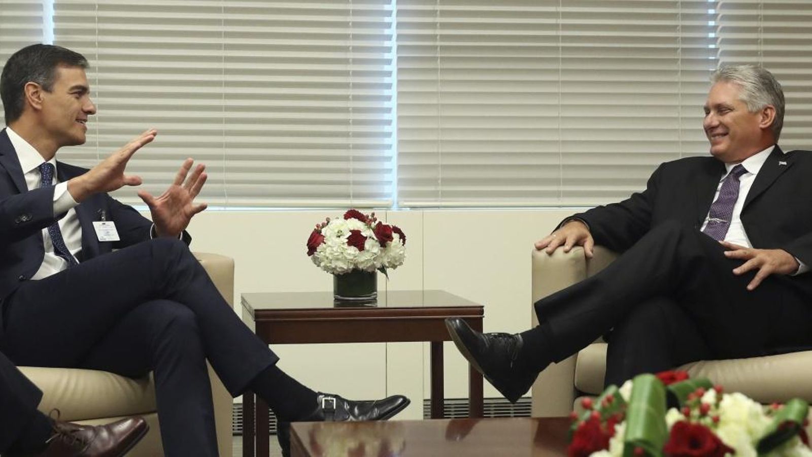 Pedro Sánchez i Miguel Díaz-Canel han mantingut una reunió a la seu de Nacions Unides Pedro Sánchez i Miguel Díaz-Canel han mantingut una reunió a la seu de Nacions Unides
