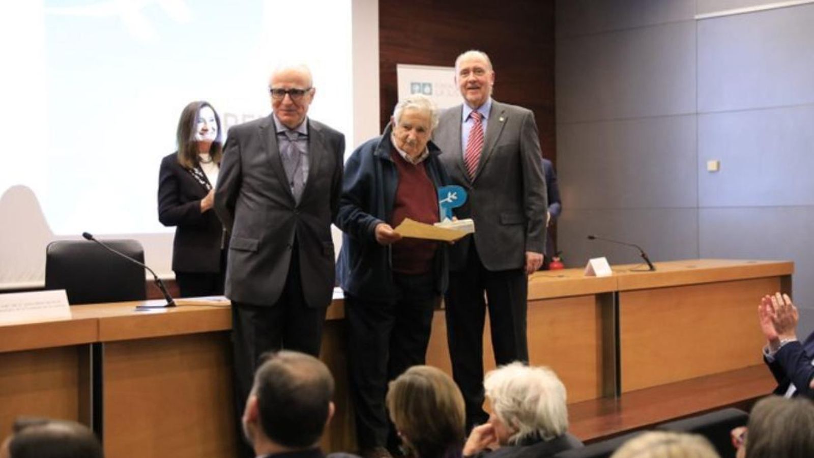 Entrega del Premi Drets Humans 2019 a José Mujica