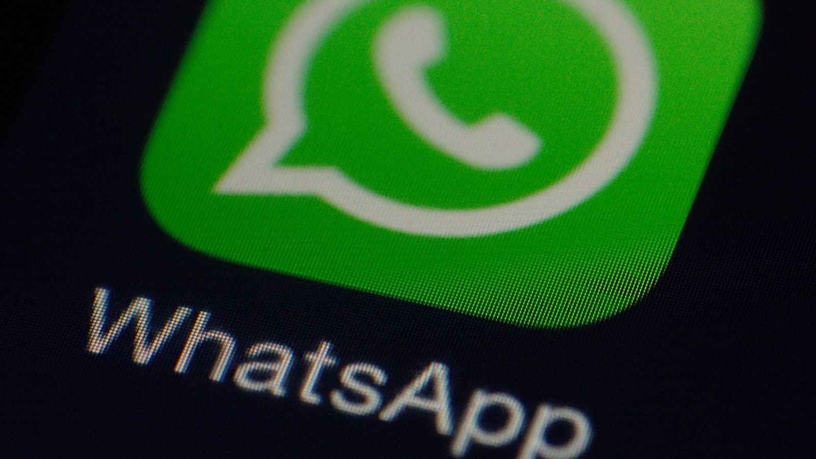 03.09.2018 | Xarxes | Com eixir d\'un grup de WhatsApp