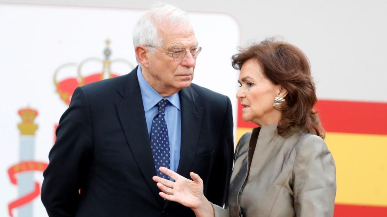 La vicepresidenta Carmen Calvo ha confirmat que el govern espanyol assumeix el soterrament de les restes de Francisco Franco a la catedral de l’Almudena