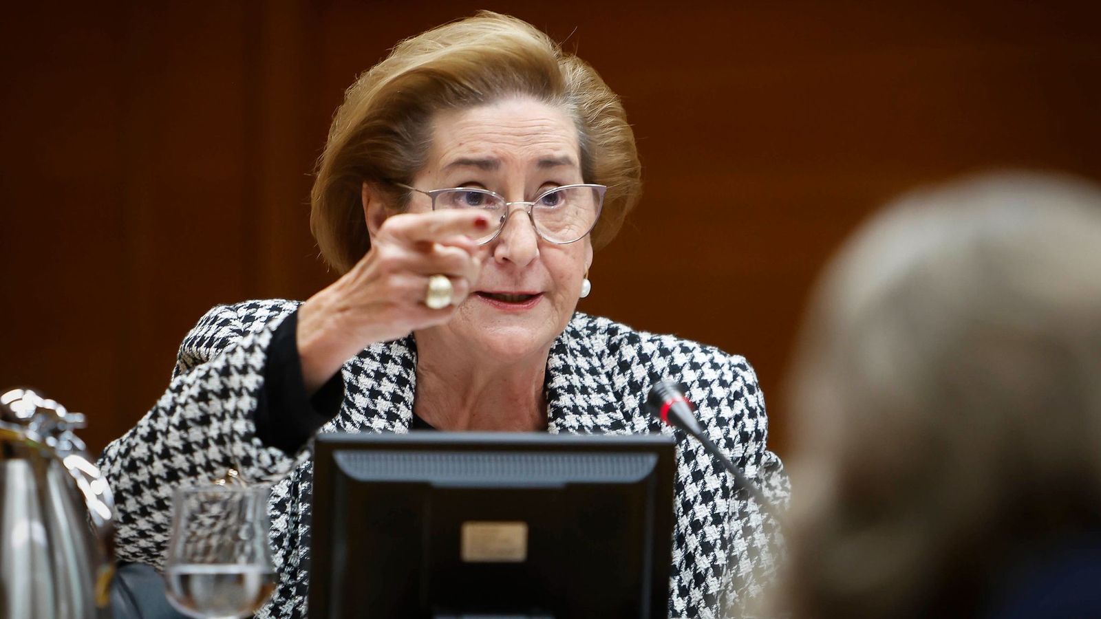 Teresa Gisbert, responsable de la Fiscalia a la Comunitat Valenciana, durant la seua intervenció en les Corts