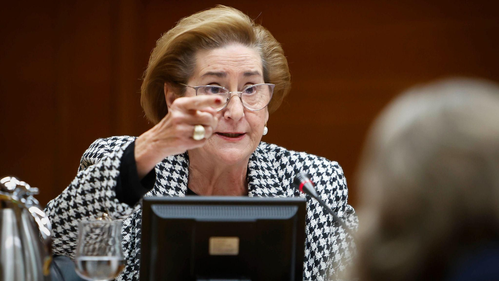 Teresa Gisbert, responsable de la Fiscalia a la Comunitat Valenciana, durant la seua intervenció en les Corts