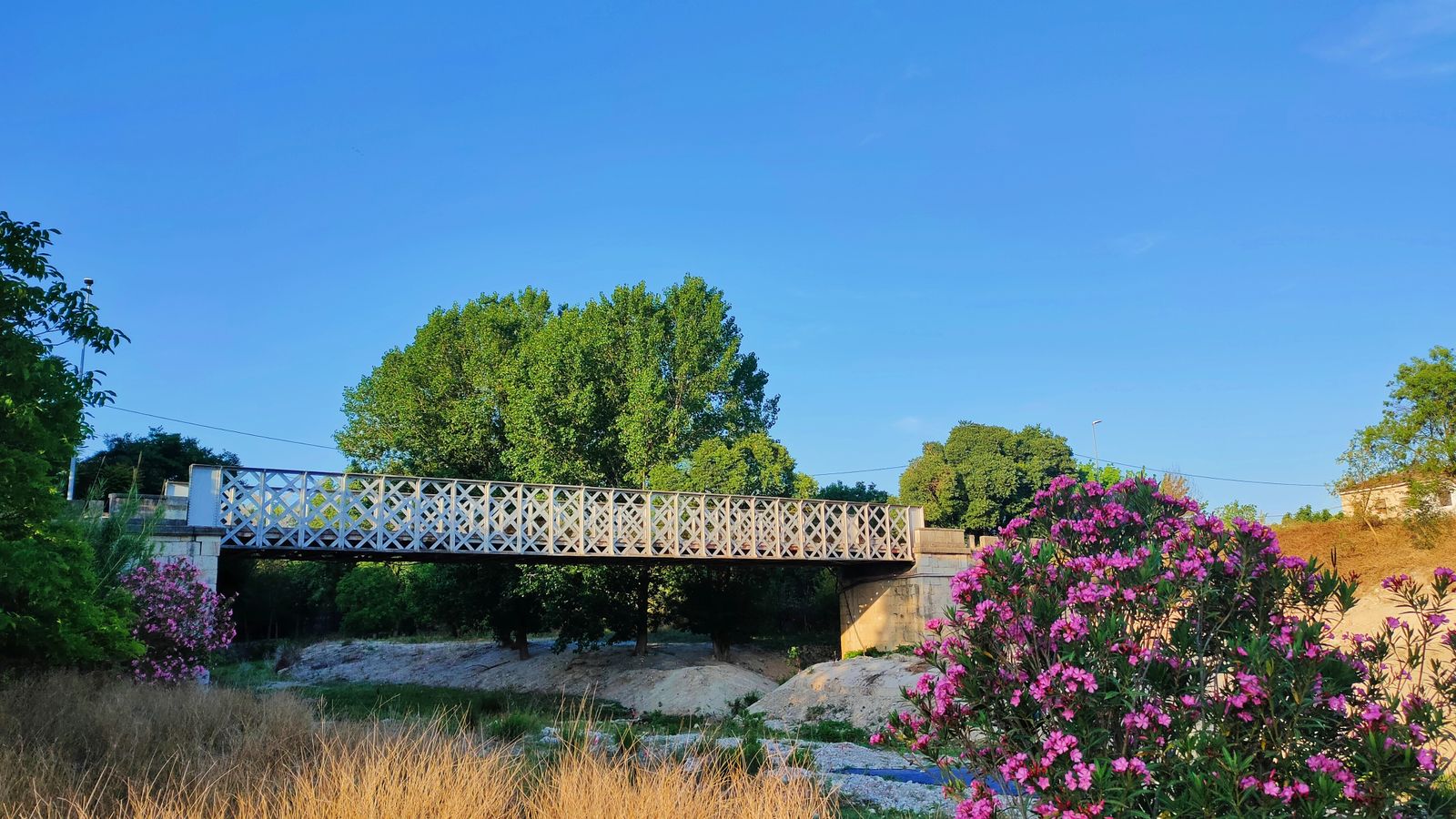 MONTAVERNER, LA VALL D'ALBAIDA