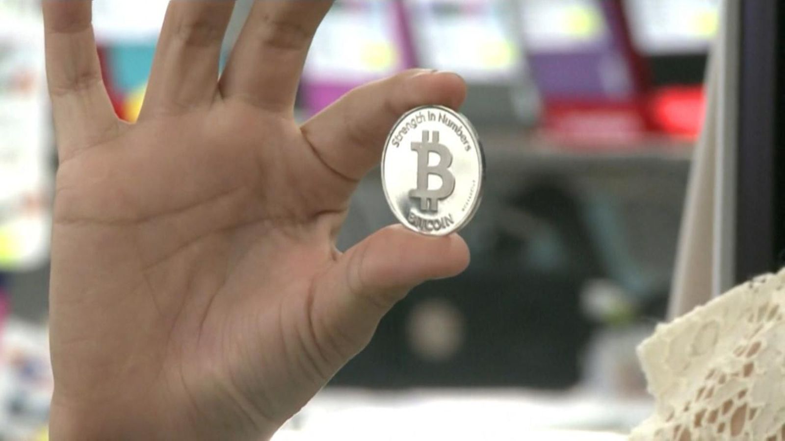 L’Atlètic Saguntí és el primer equip de la lliga espanyola que paga les primes en criptomonedes