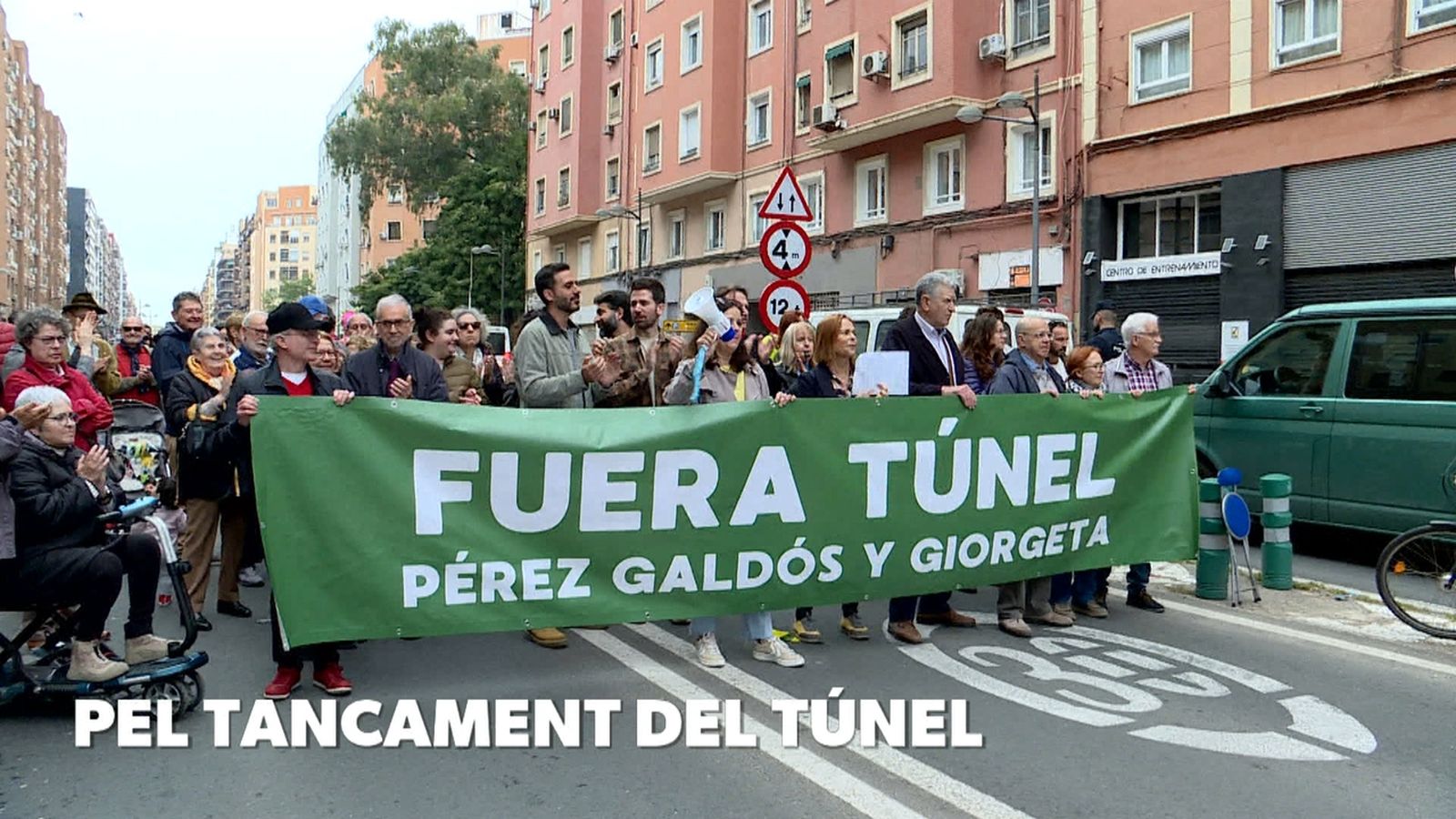 Protesta pel tancament del tunel de Pérez Galdós a València