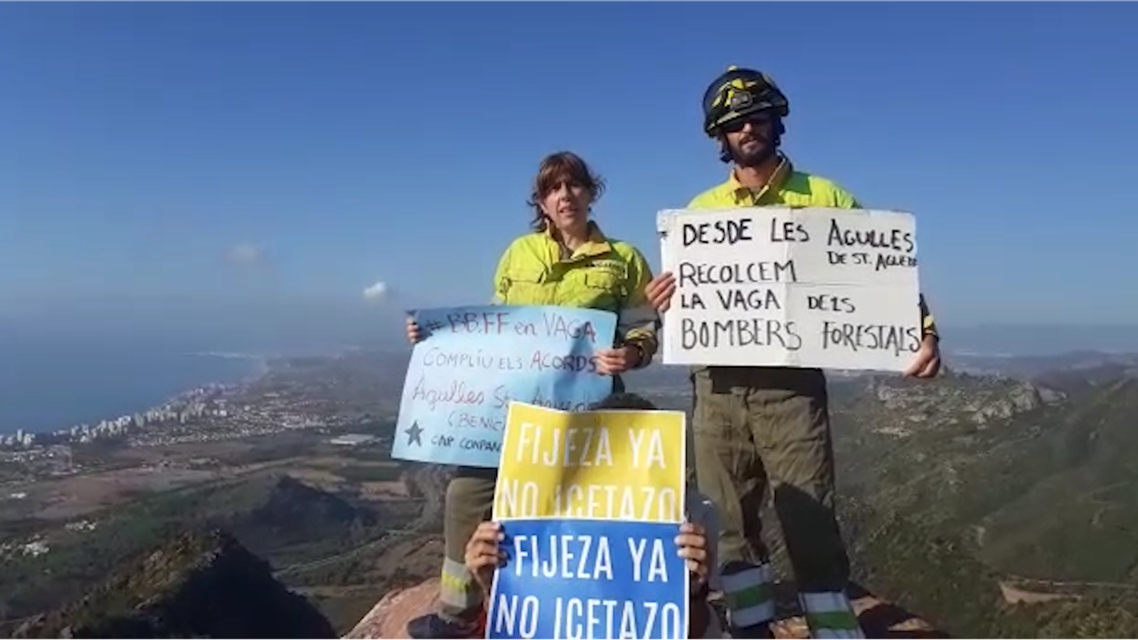 Els bombers forestals han reivindicat estabilitat laboral des de les muntanyes valencianes