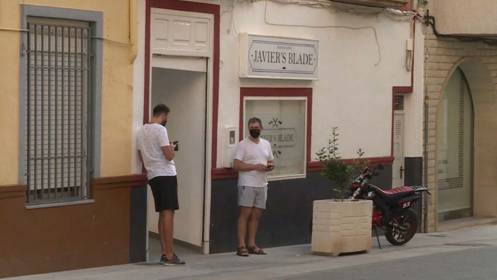 El veïnat de Benigànim, desanimat amb la pròrroga del confinament durant set dies més