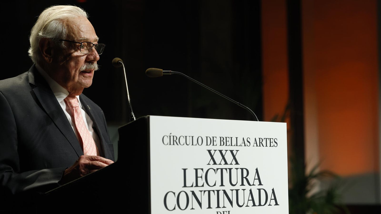 El mexicà Gonzalo Celorio, Premi Cervantes 2025, enceta la tradicional lectura continuada del Quixot a Madrid