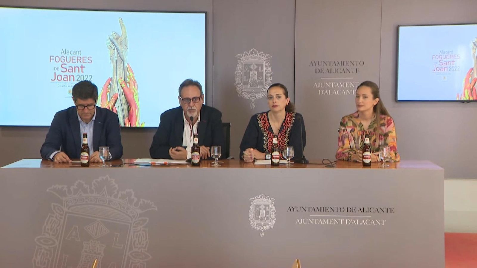 Roda de premsa de presentació de les Fogueres 2022