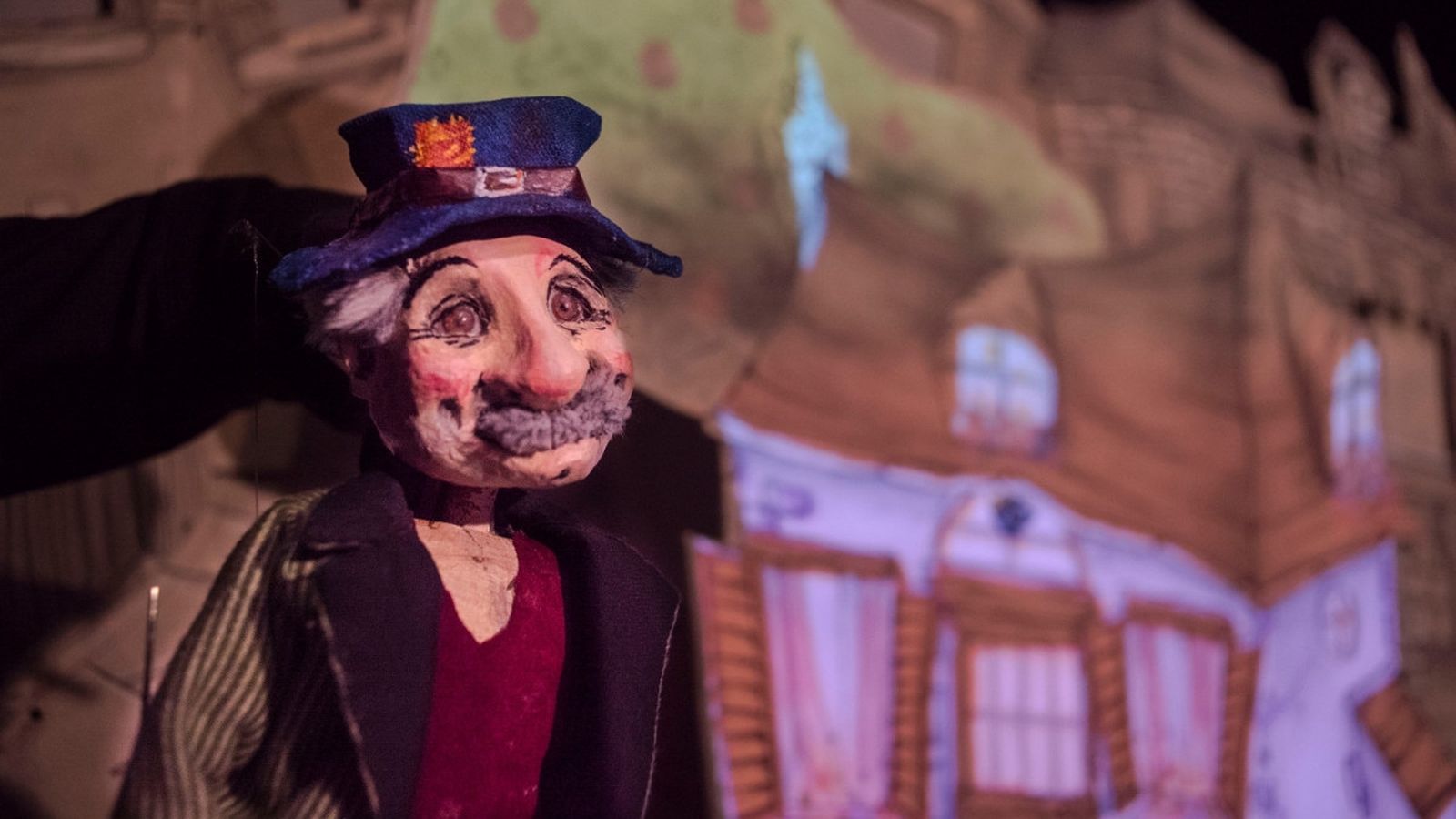 Titella de 'El hombre de la flor', un dels espectacles de la mostra