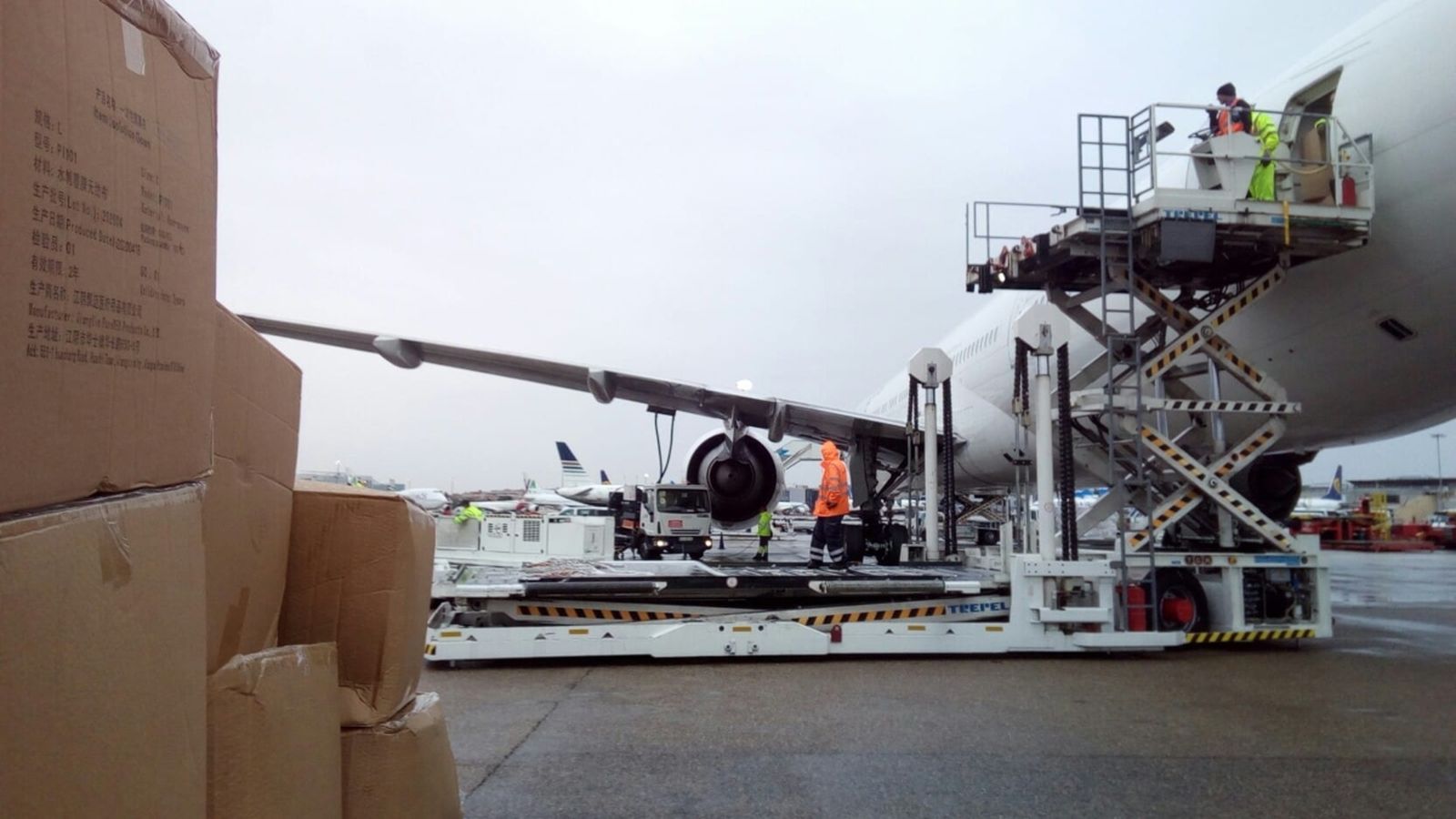 Amb aquest avió en són ja 22 els enviaments aeris gestionats per la Generalitat