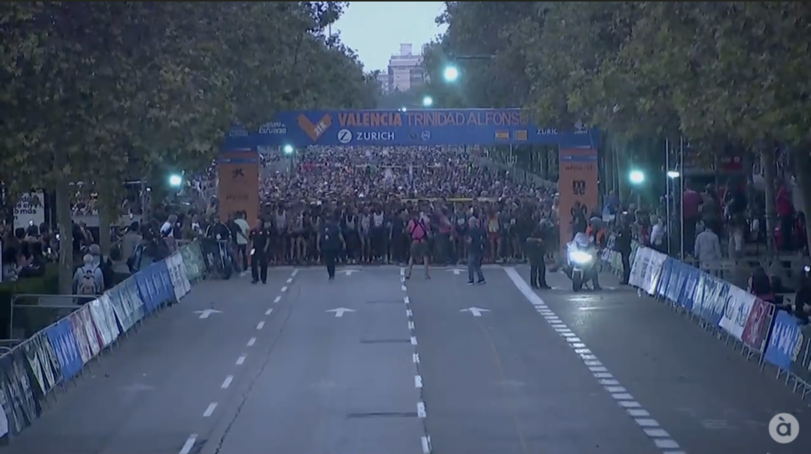 El 2014, es va convertir en la mitja marató més ràpida d'Espanya i, el 2021, en la més ràpida del món en categoria femenina.