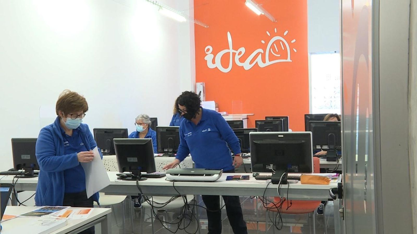 Alzira ofereix als aturats formació per a tindre noves oportunitats