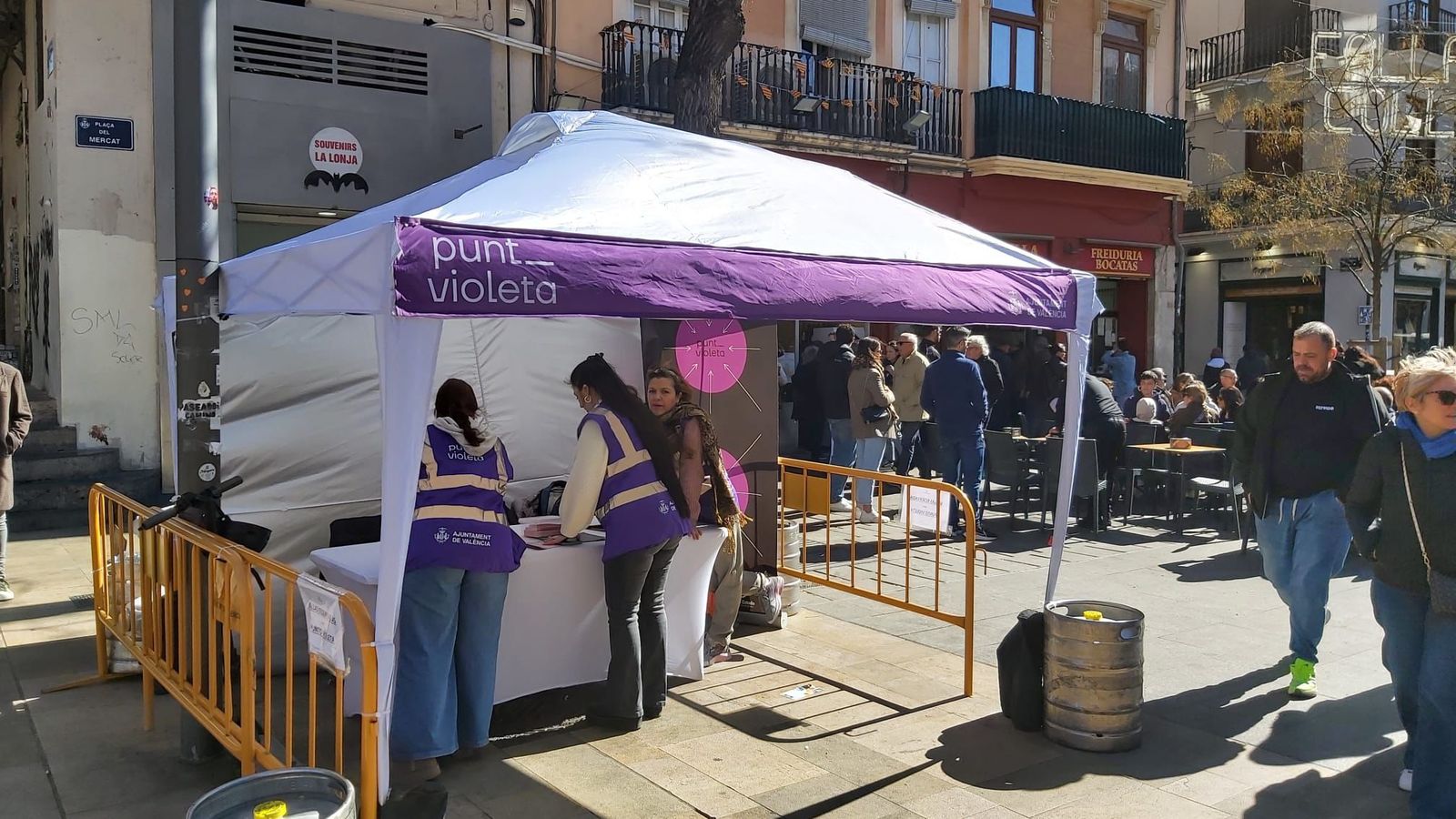 Un dels punts violeta durant les falles 2026