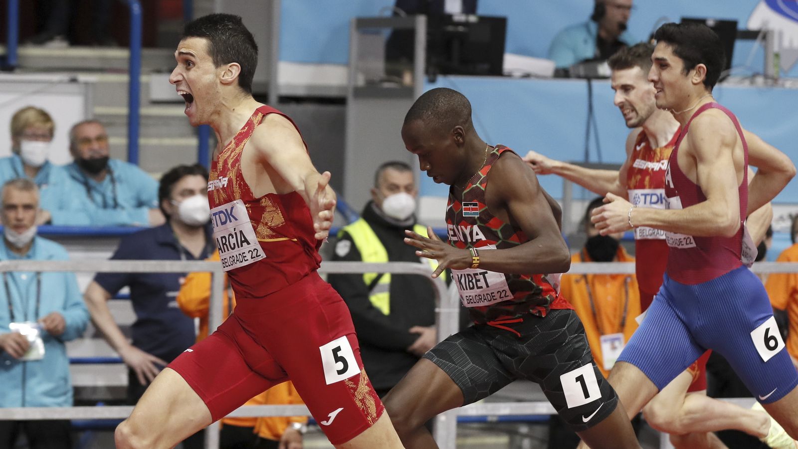 El murcià s'ha imposat en la recta final al