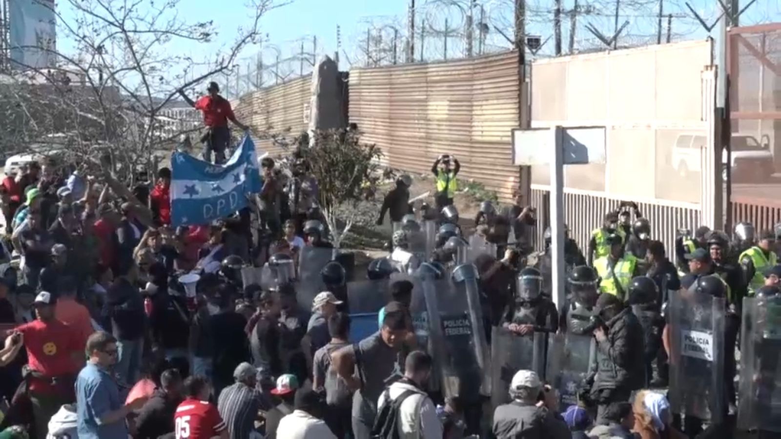 Cordó policial de les forces de seguretat mexicanes