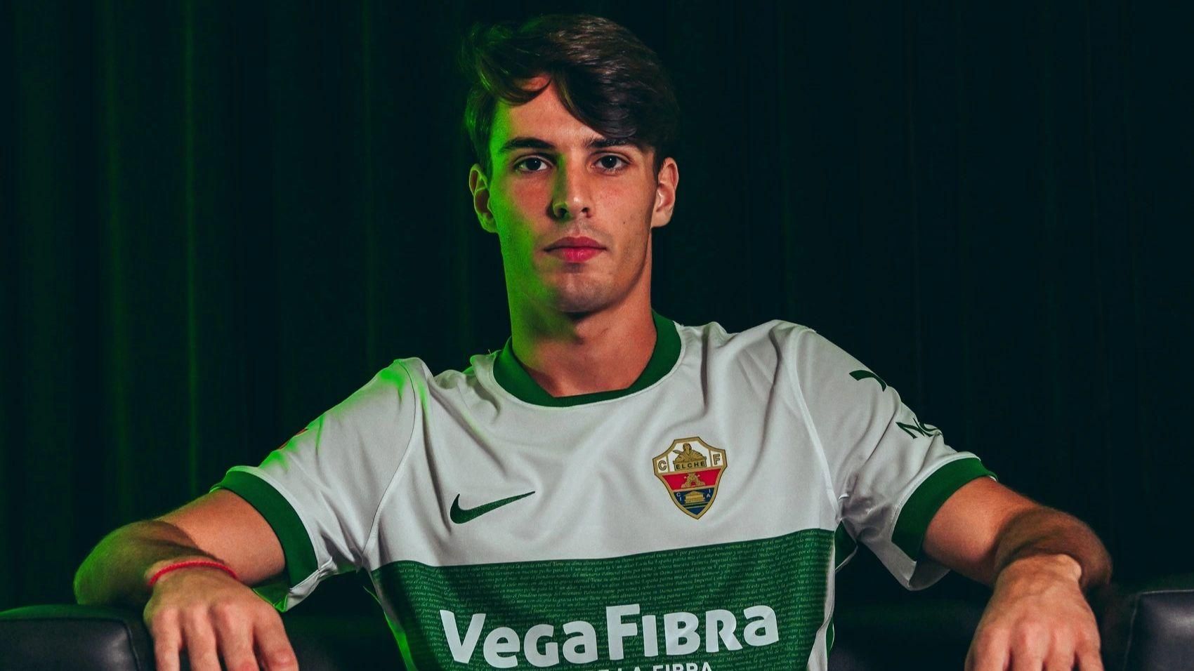 Fede Redondo, amb la camiseta franjaverda