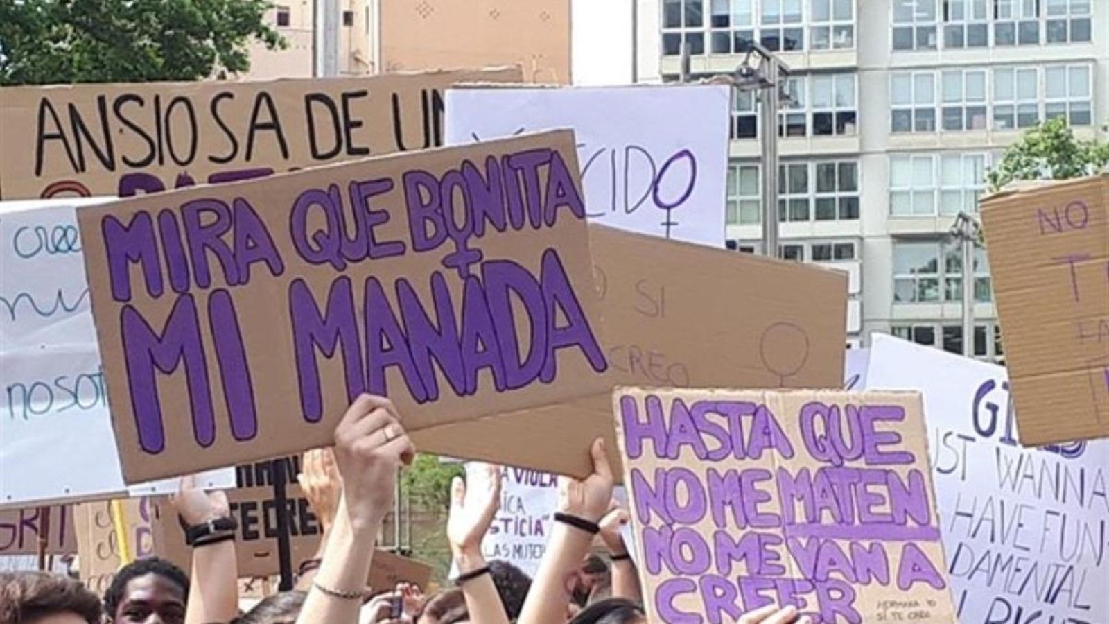 Manifestació feminista contra la violència sexual VÍDEO | Per què augmenten les violacions en grup?