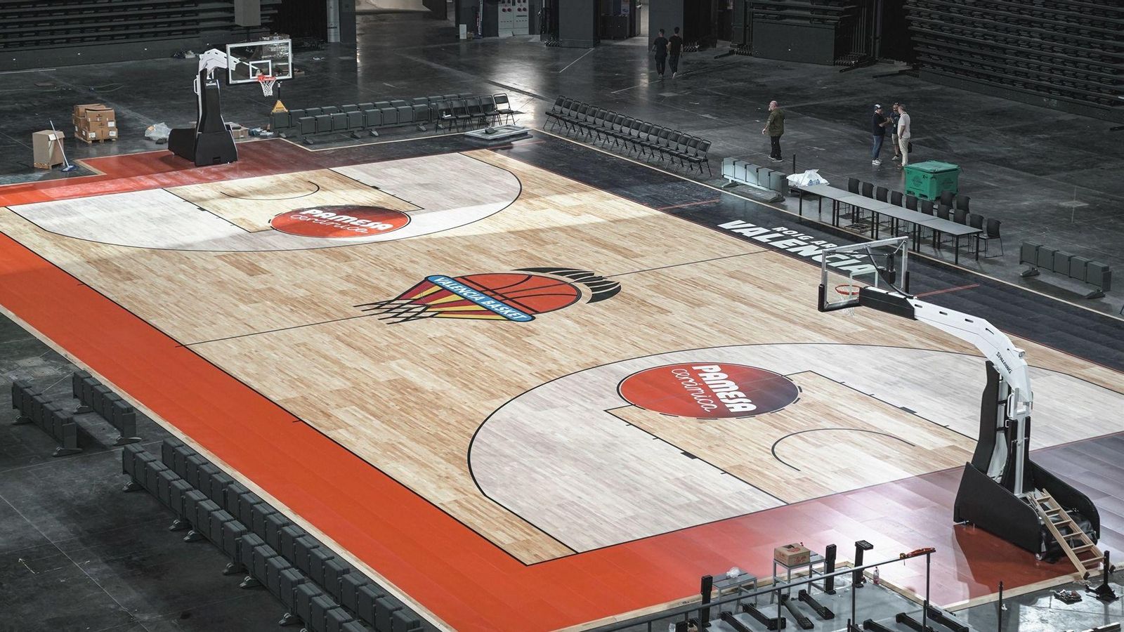 Nova pista de bàsquet del Roig Arena