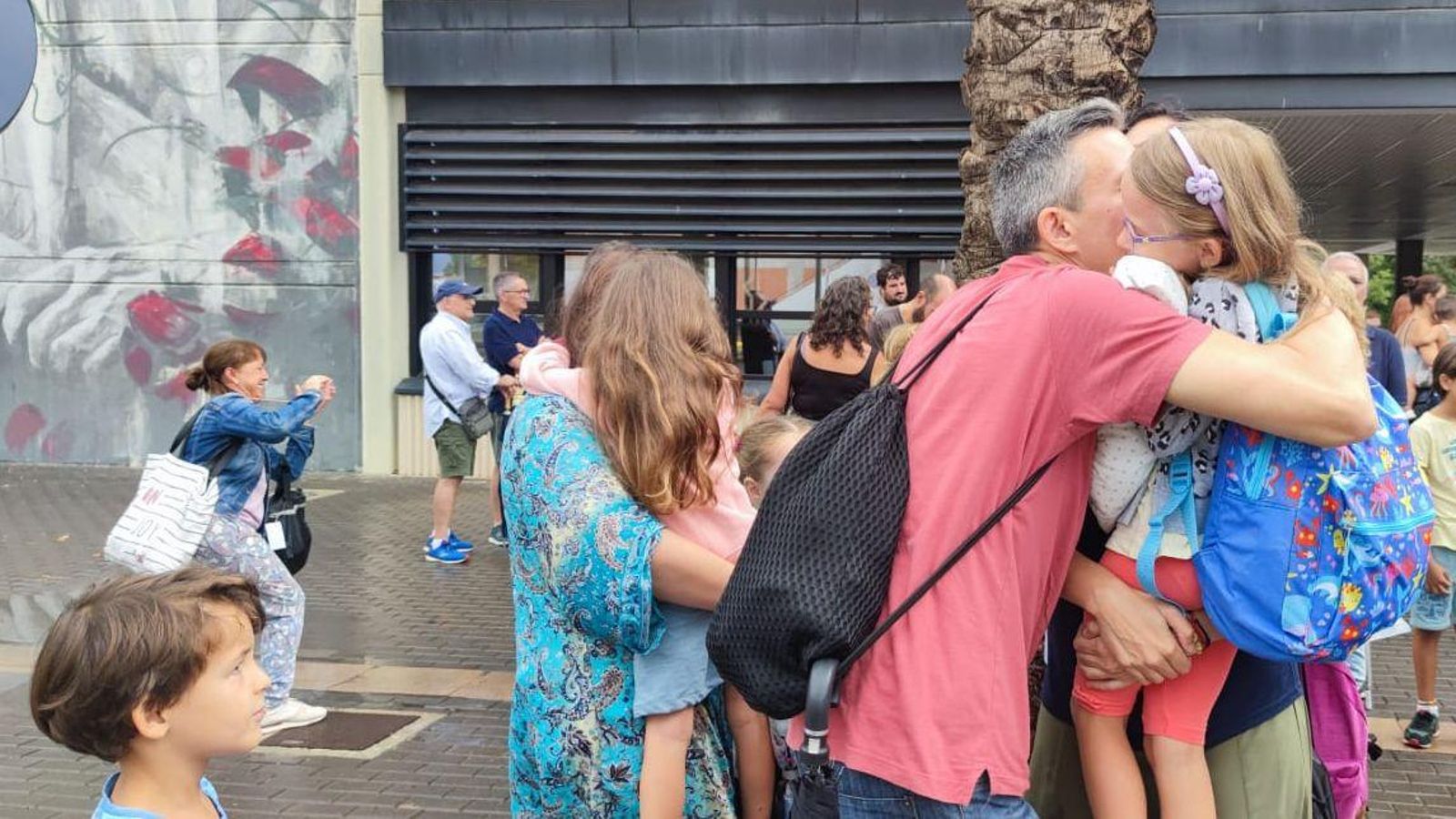 Xiquets i xiquetes ucraïnesos tornen al seu país després d'estiu en acolliment