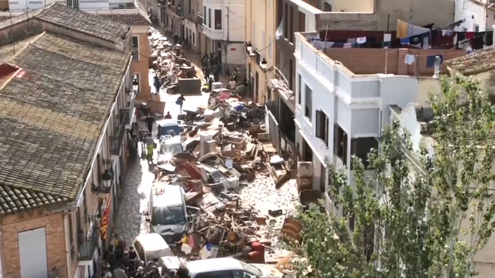 Carrers arrassats per la dana del 29 d'octubre de 2024