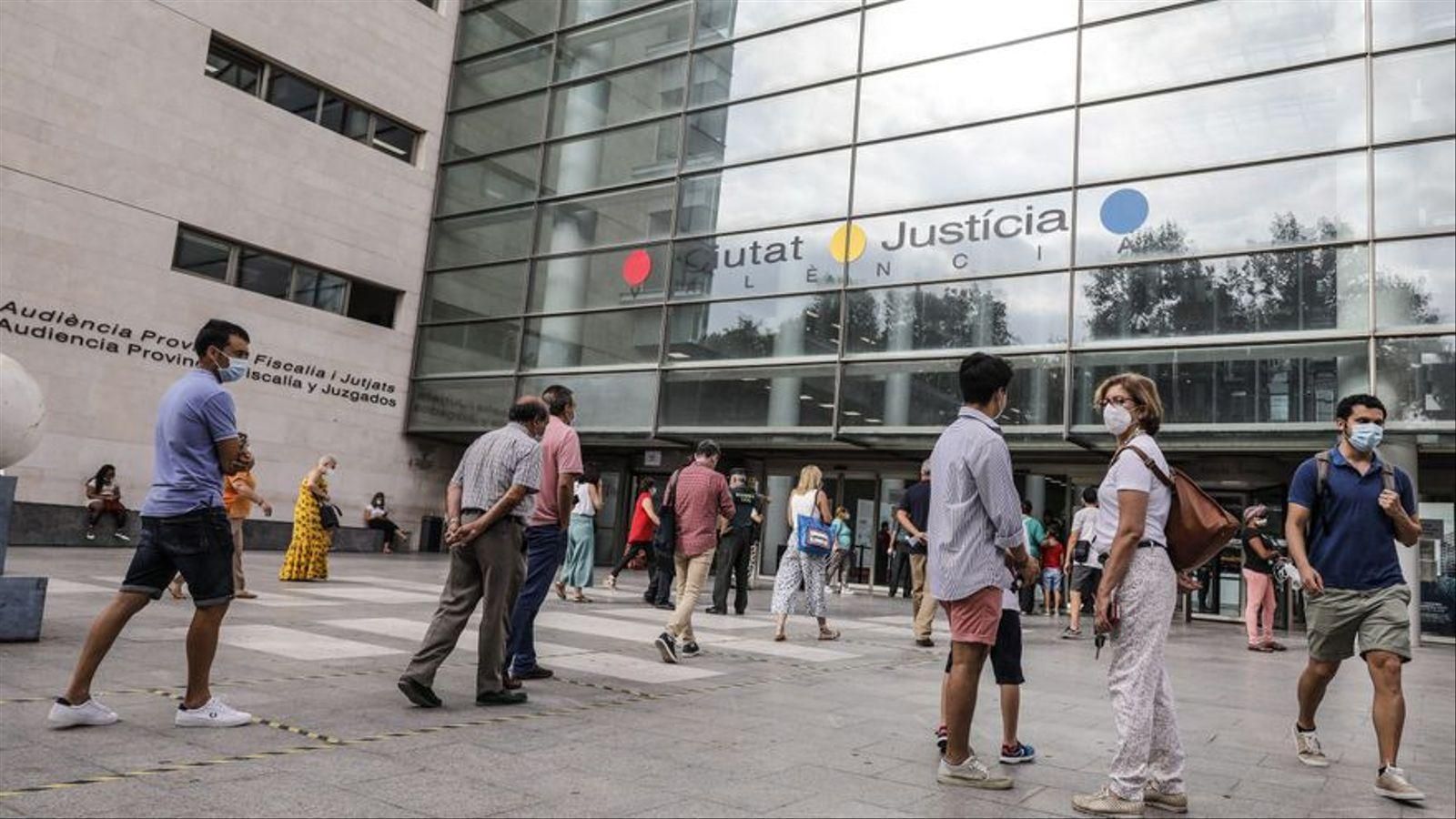 Accés a la Ciutat de la Justícia de València de l'avinguda del Professor López Piñero, en una imatge d'arxiu