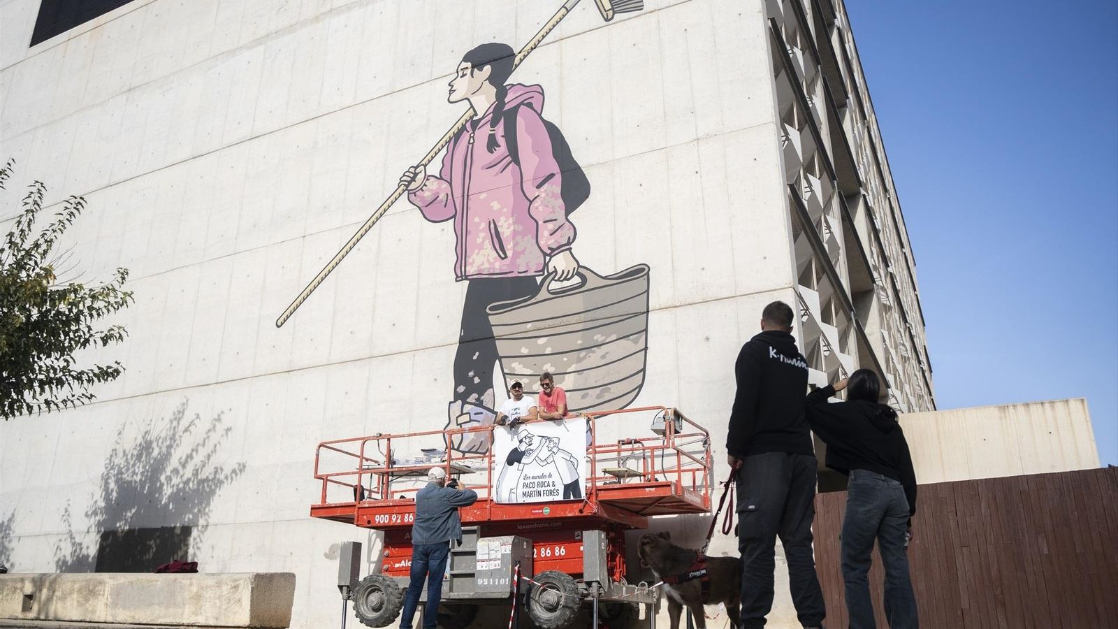 El mural que homenatja el voluntariat de la DANA, al barri valencià de Sant Marcel·lí