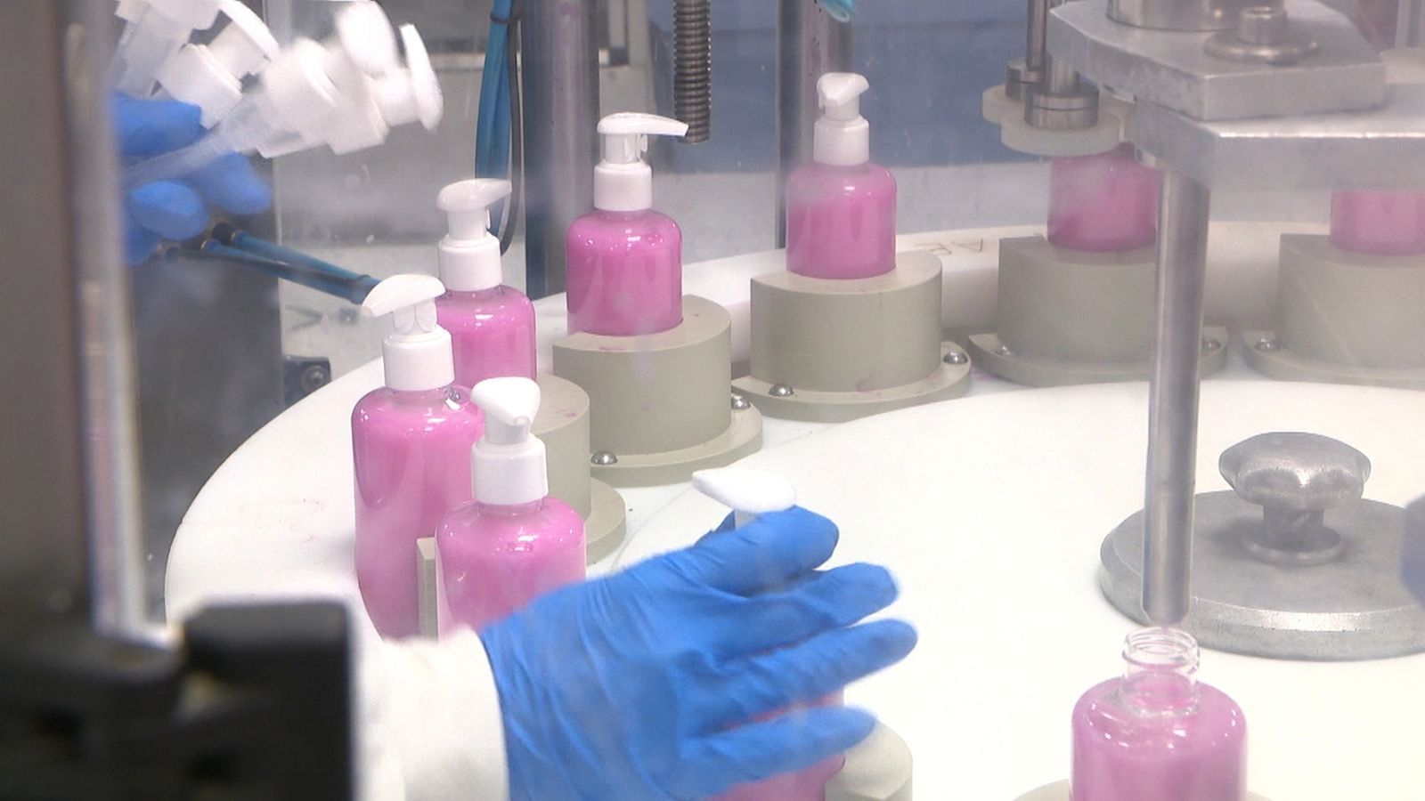 La guerra a l'Iran dispara el preu dels químics