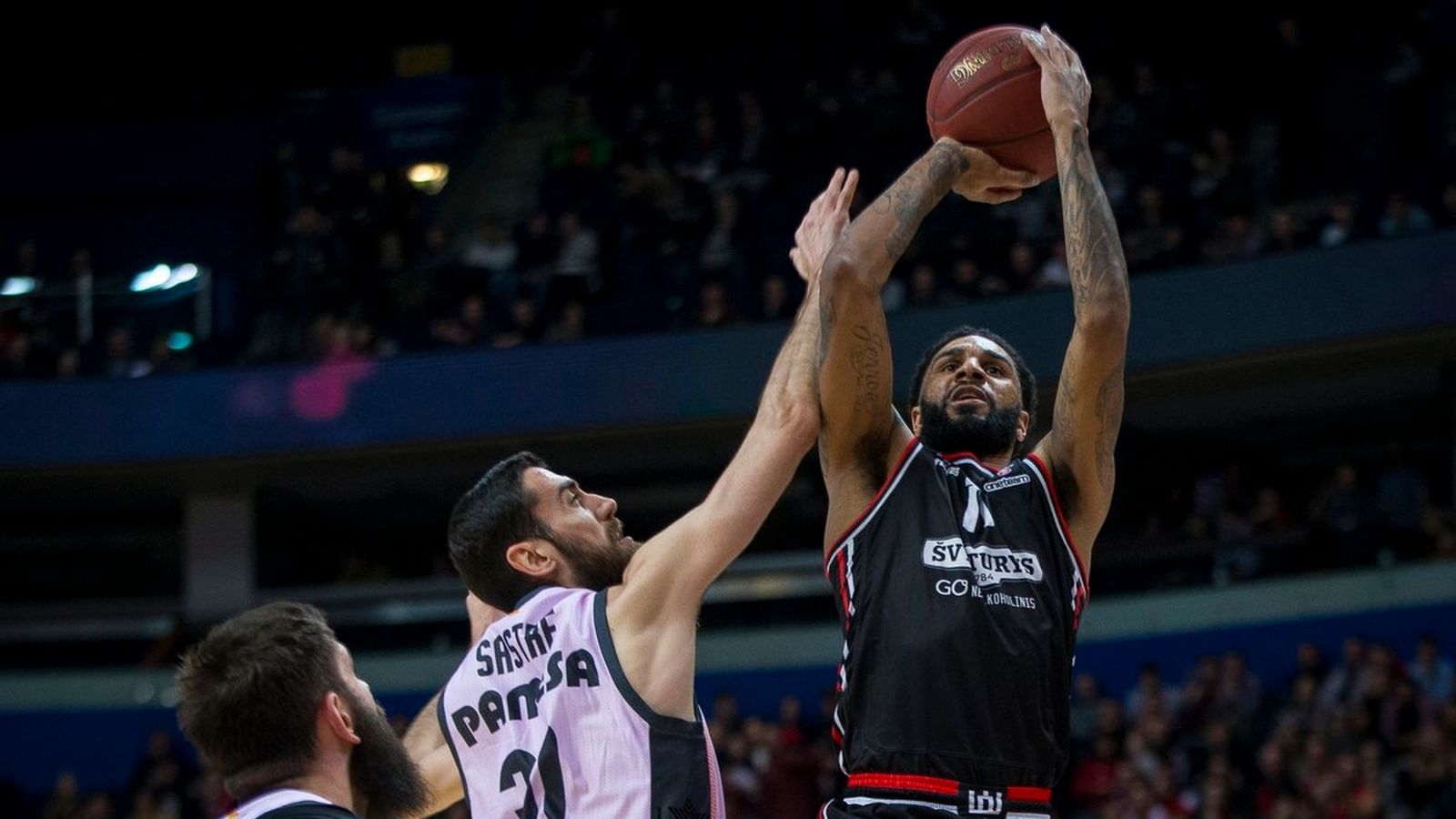 L'equip de Jaume Ponsarnau aconsegueix una victòria contundent contra el Rytas de Vílnius.