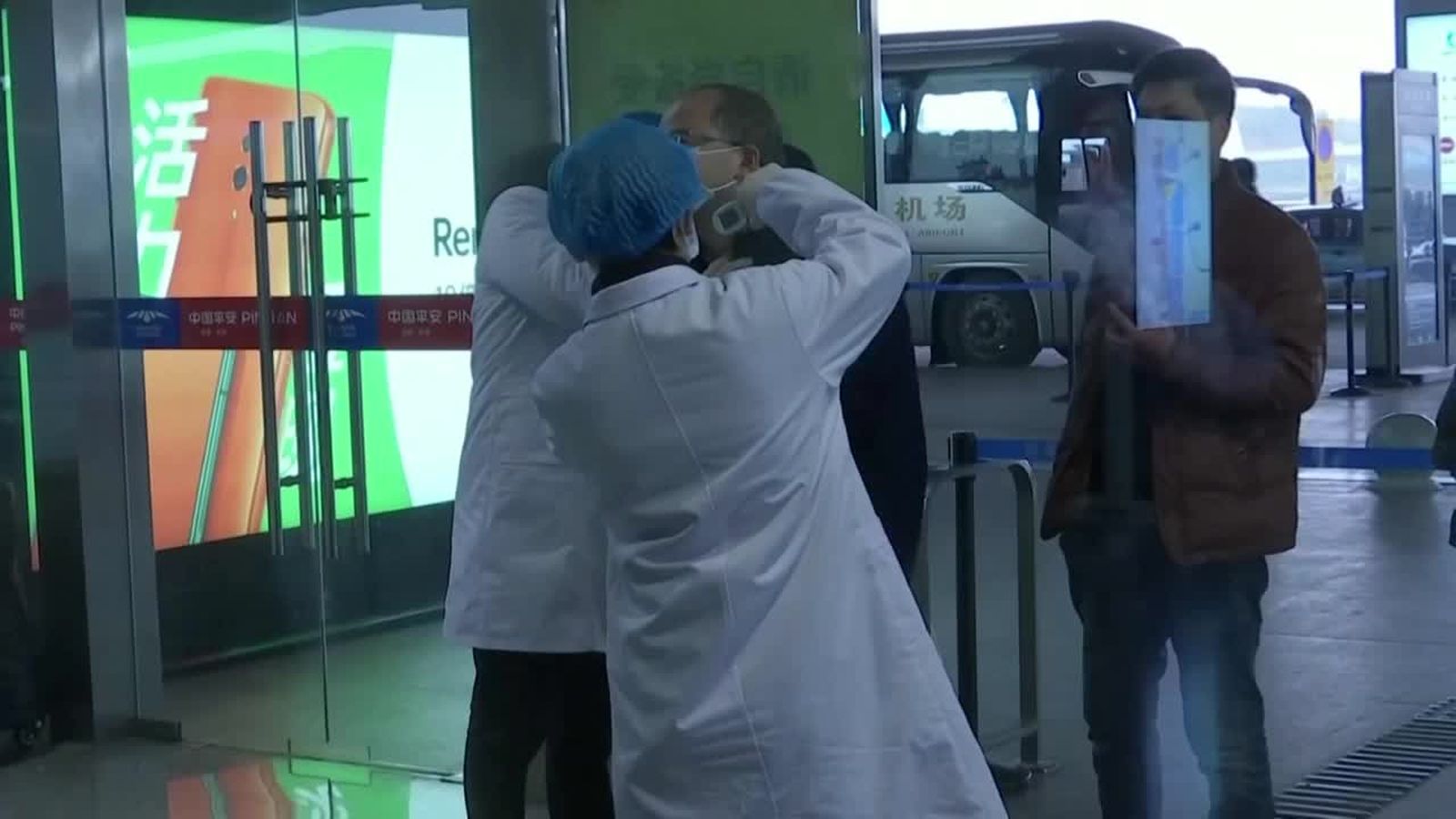 El govern espanyol estudia repatriar els espanyols atrapats a Wuhan en els vols francesos