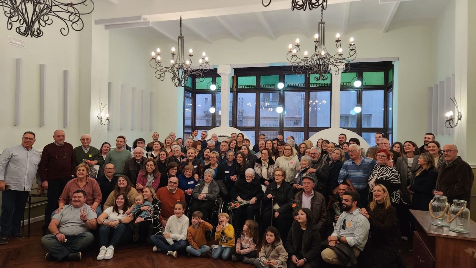 Fotografia dels membres de la família Gargallo reunits