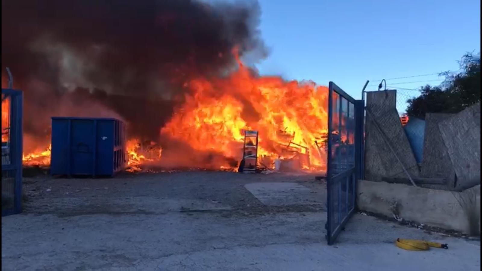 Les flames s'han estés ràpidament