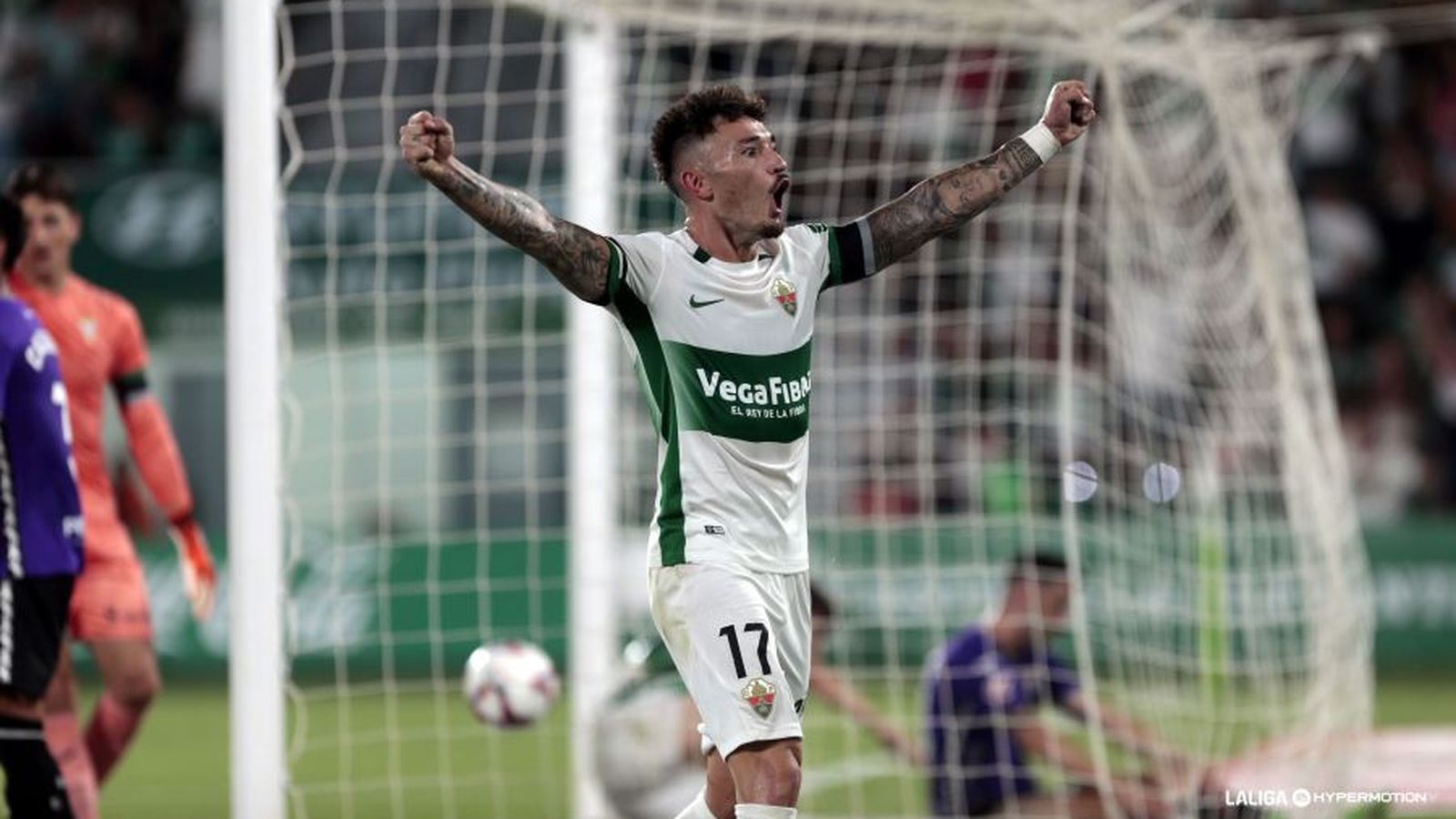 Josan celebra un gol contra el Còrdova