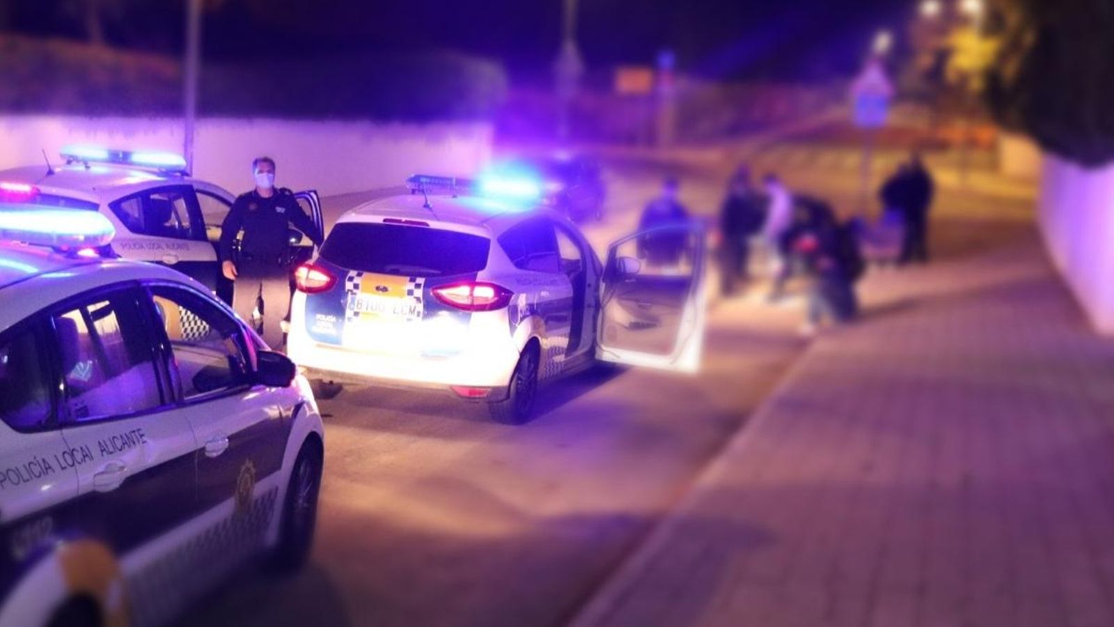 Dispositiu de vigilància desplegat per la Policia Local d'Alacant