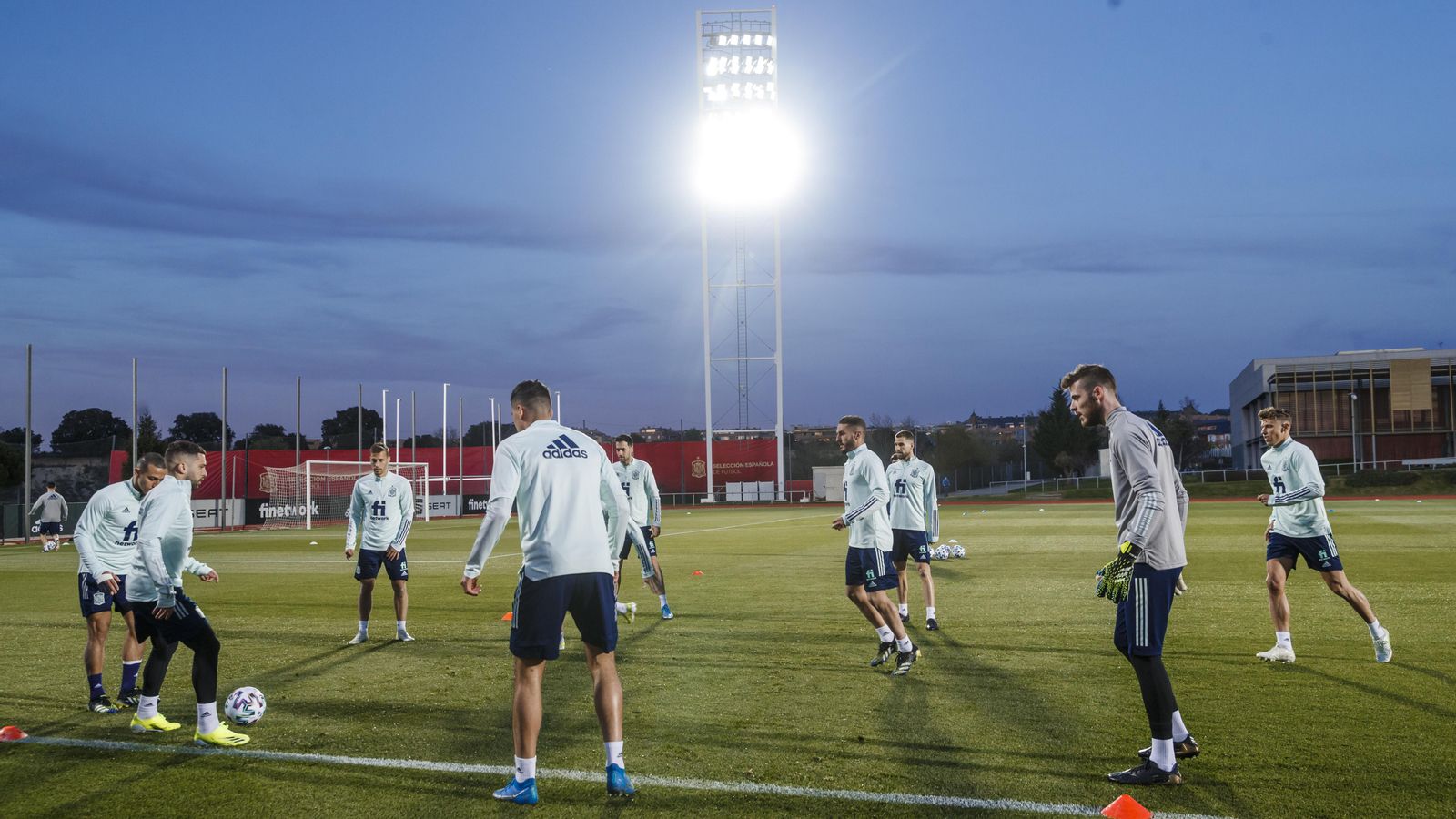 Imatge del primer entrenament de la selecció espanyola a Las Rozas