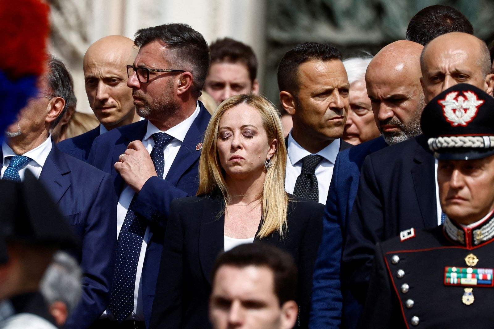 La primera ministra d'Itàlia, Giorgia Meloni, en el funeral de Silvio Berlusconi