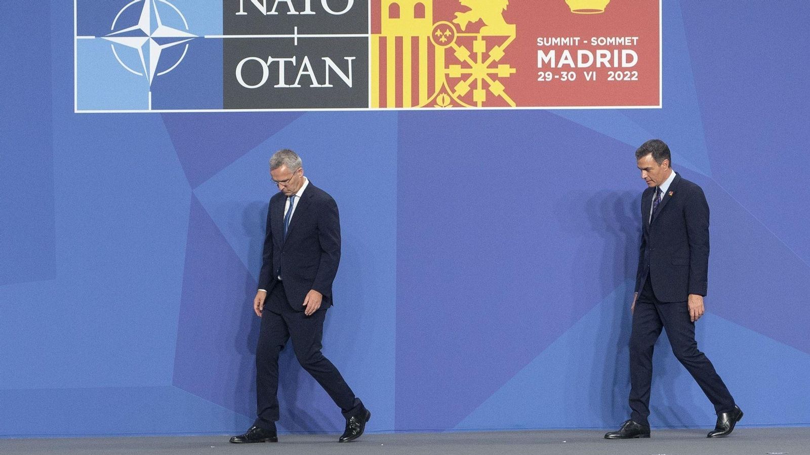 El Secretari General de l'OTAN, Jens Stoltenberg i el president espanyol, Pedro Sánchez a la Cimera de l'OTAN del passat juny