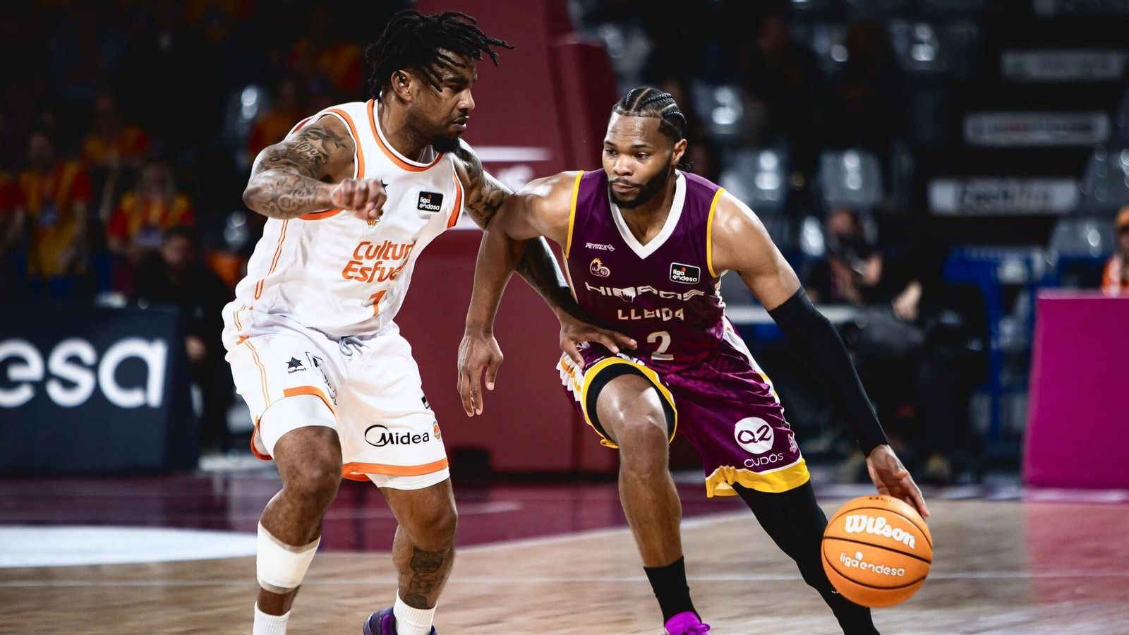 Chris Jones, en una acció del duel