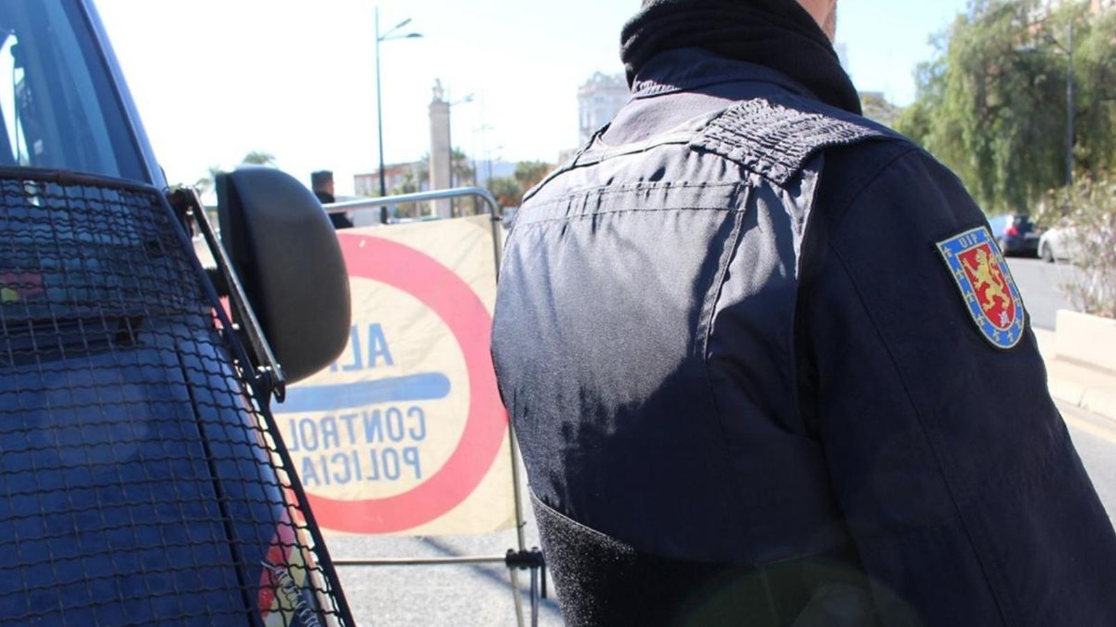 La Policia Nacional ha detingut l'home acusat d'agredir sexualment una treballadora d'un dels dos locals on es feien presumptament massatges eròtics i treballs sexuals