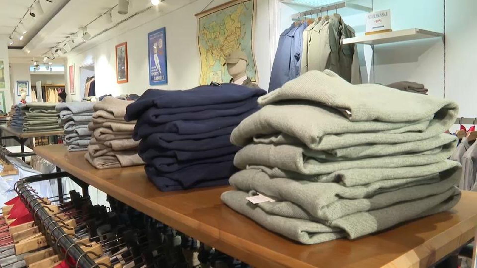 El retard a l'hora de fer el canvi d'armari perjudica al sector de la moda