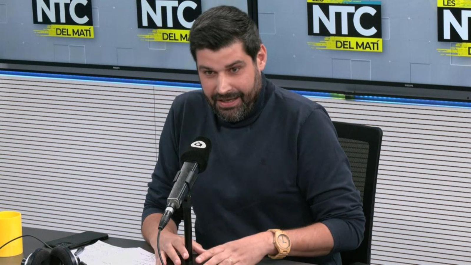 L'historiador Vicent Baydal durant la seua intervenció en 'Les notícies del matí' aquest dimarts