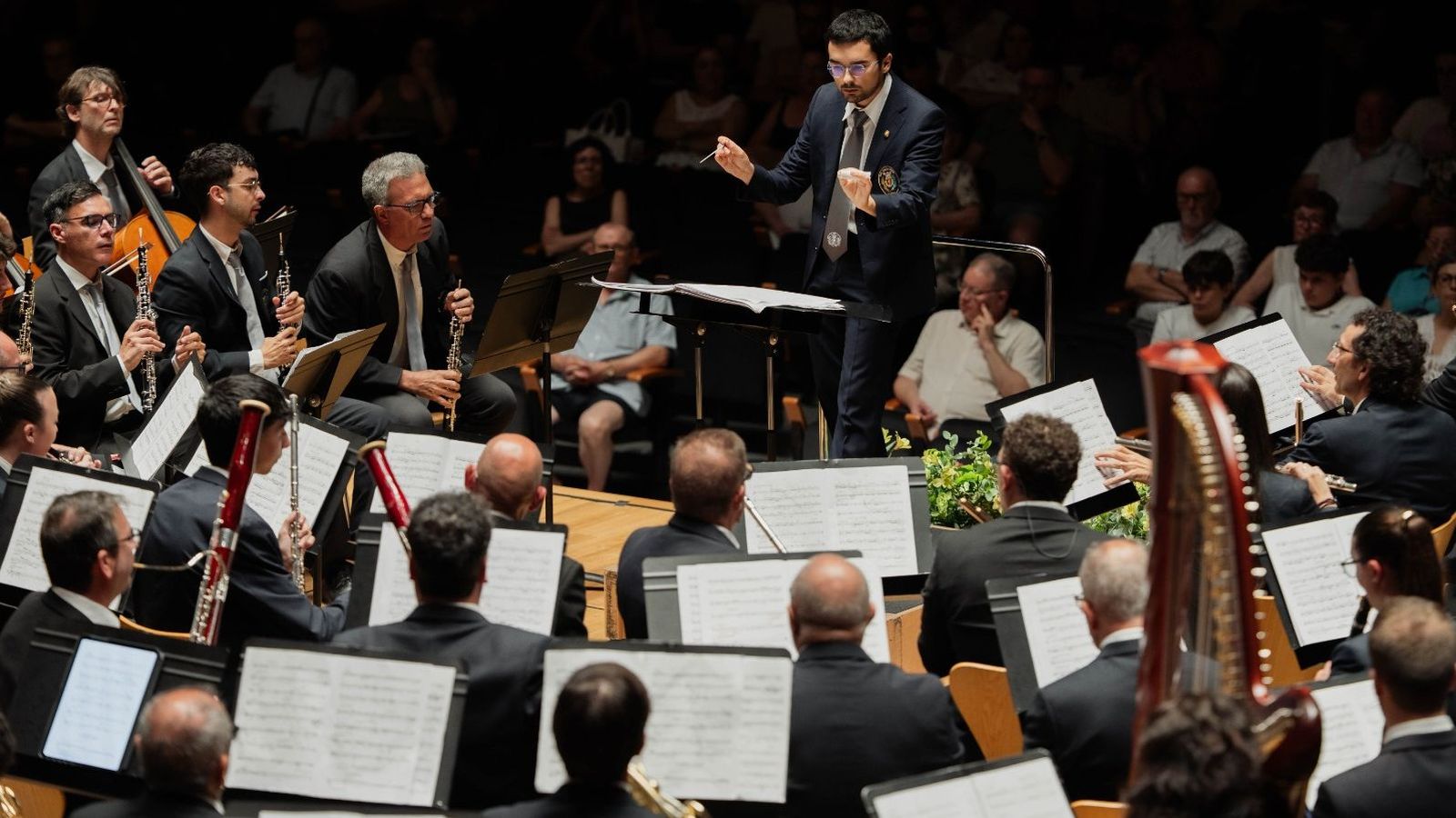 La banda de Santa Cecília de Cullera durant la seua actuació en el Palau de la Música de València