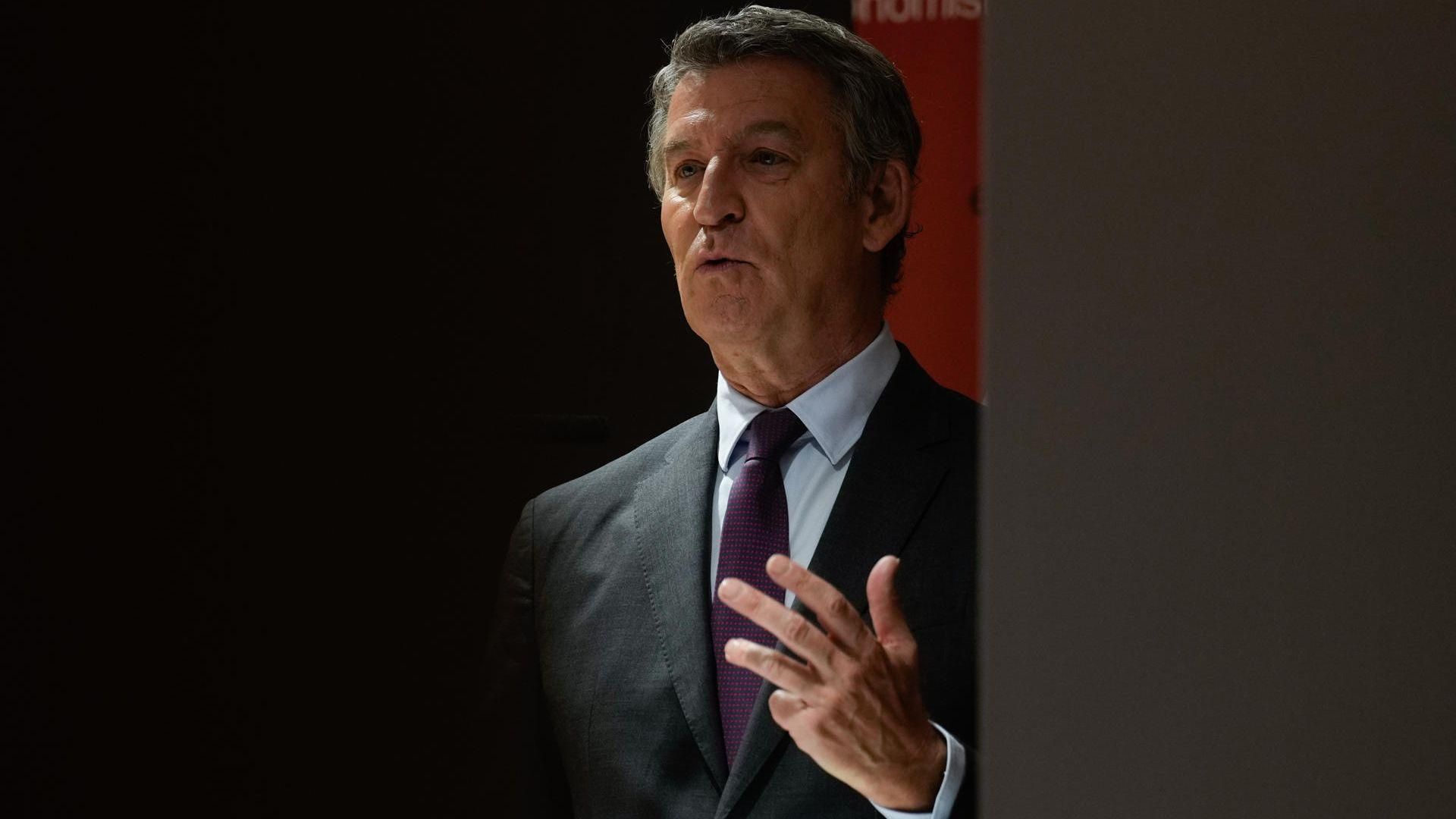 Núñez Feijóo, en una conferència que va pronunciar la setmana passada en el Col·legi Oficial d'Economistes Núñez Feijóo, en una conferència que va pronunciar la setmana passada en el Col·legi Oficial d'Economistes