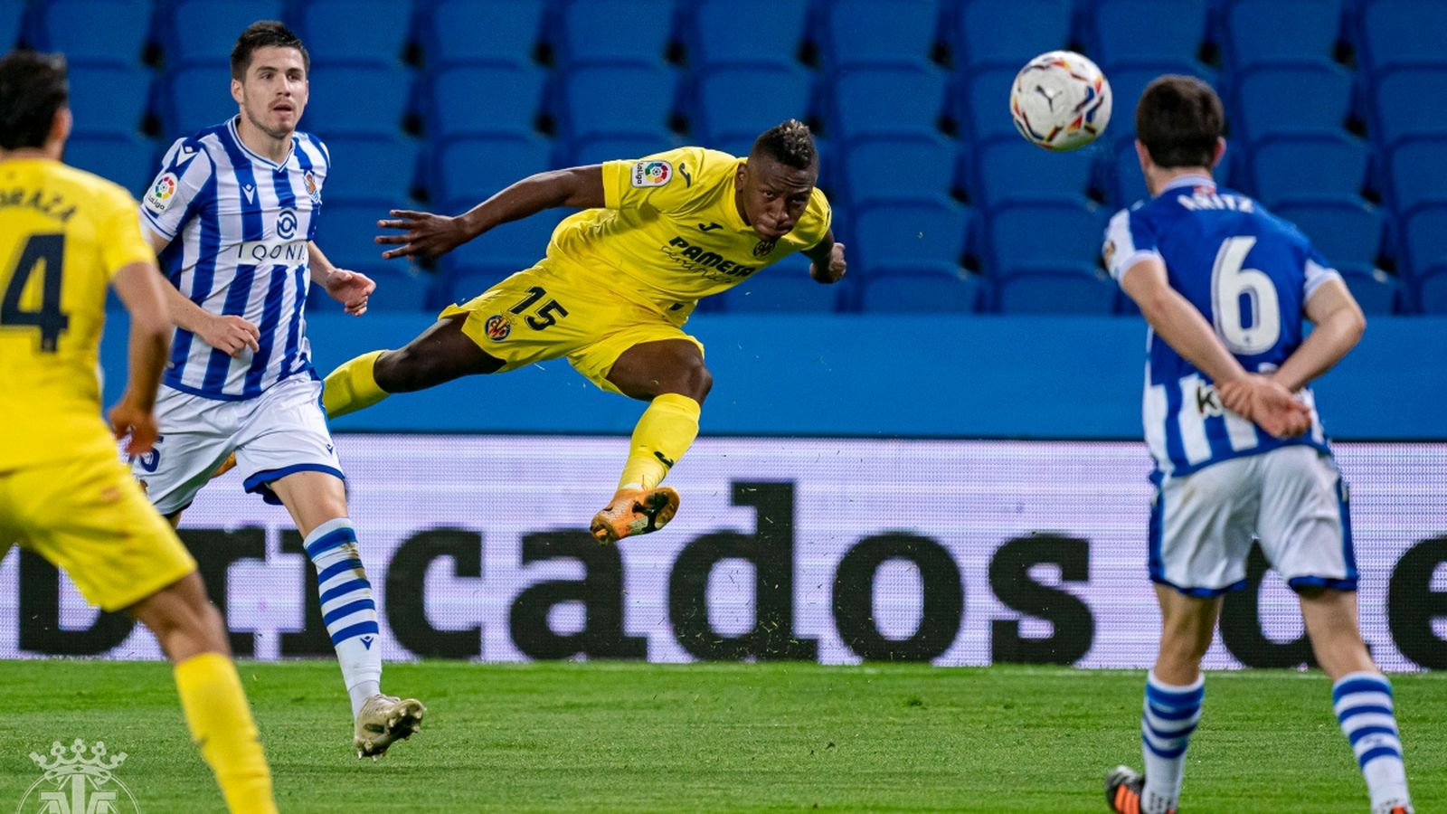 Estupiñán dispara en el partit de la primera volta davant la Reial Societat