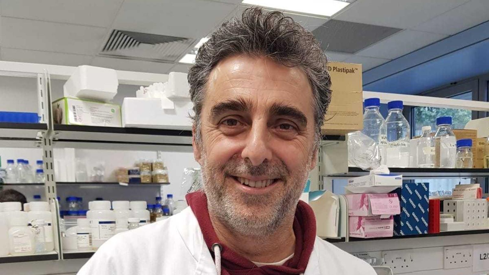 L'investigador d'Ontinyent José Rafael Penadés, que ha liderat l'equip científic responsable de la troballa