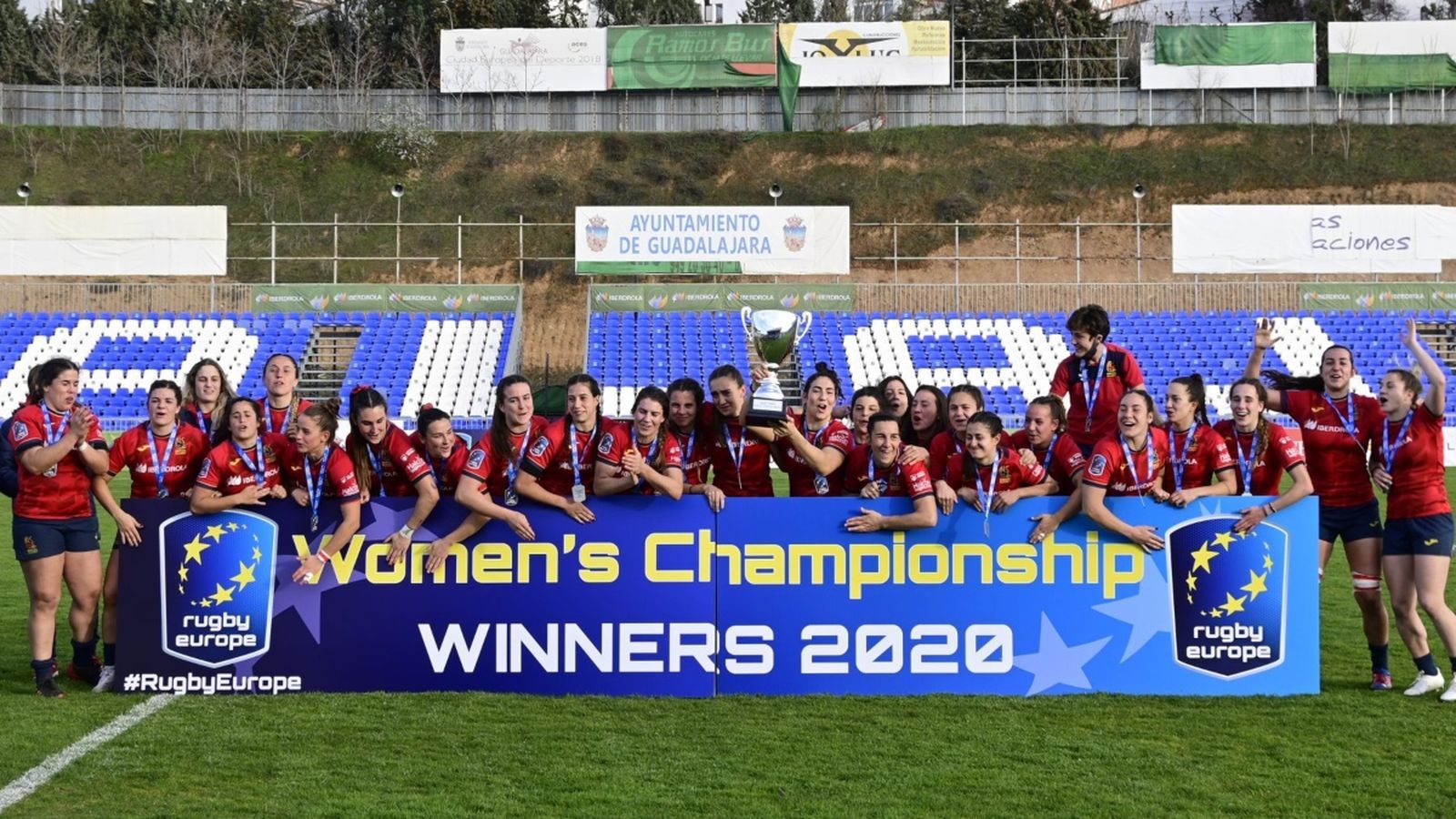 La selecció espanyola de rugbi, nova campiona d'Europa després d'agranar els Països Baixos (87-0)